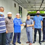 Penyerahan Sumbangan Bantuan Covid-19 - Masjid Puncak Alam 29